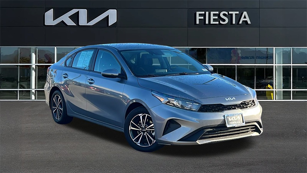 2024 Kia Forte LXS's photo