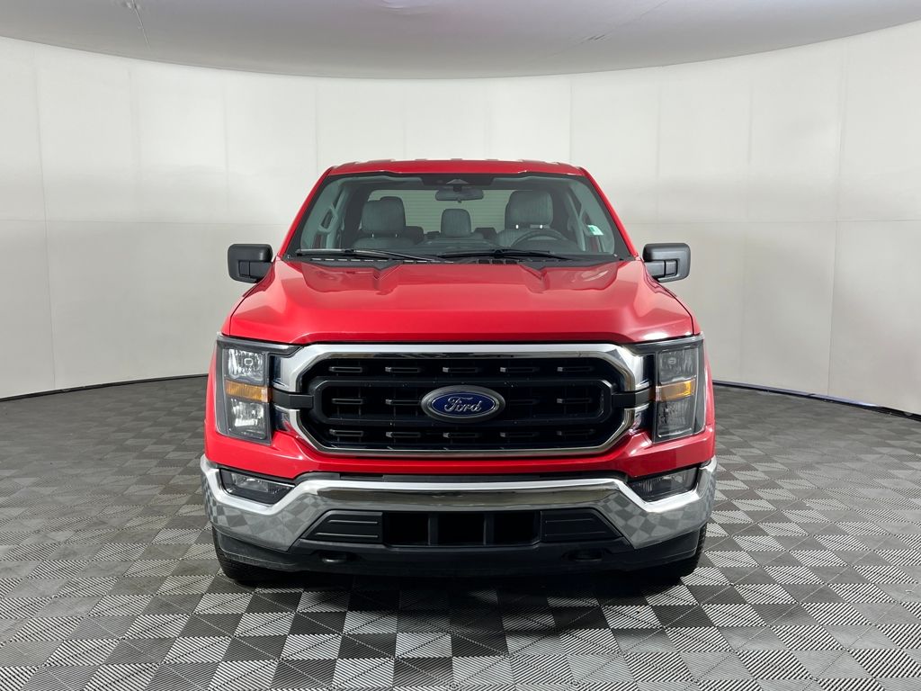 2023 Ford F-150 XLT photo 2