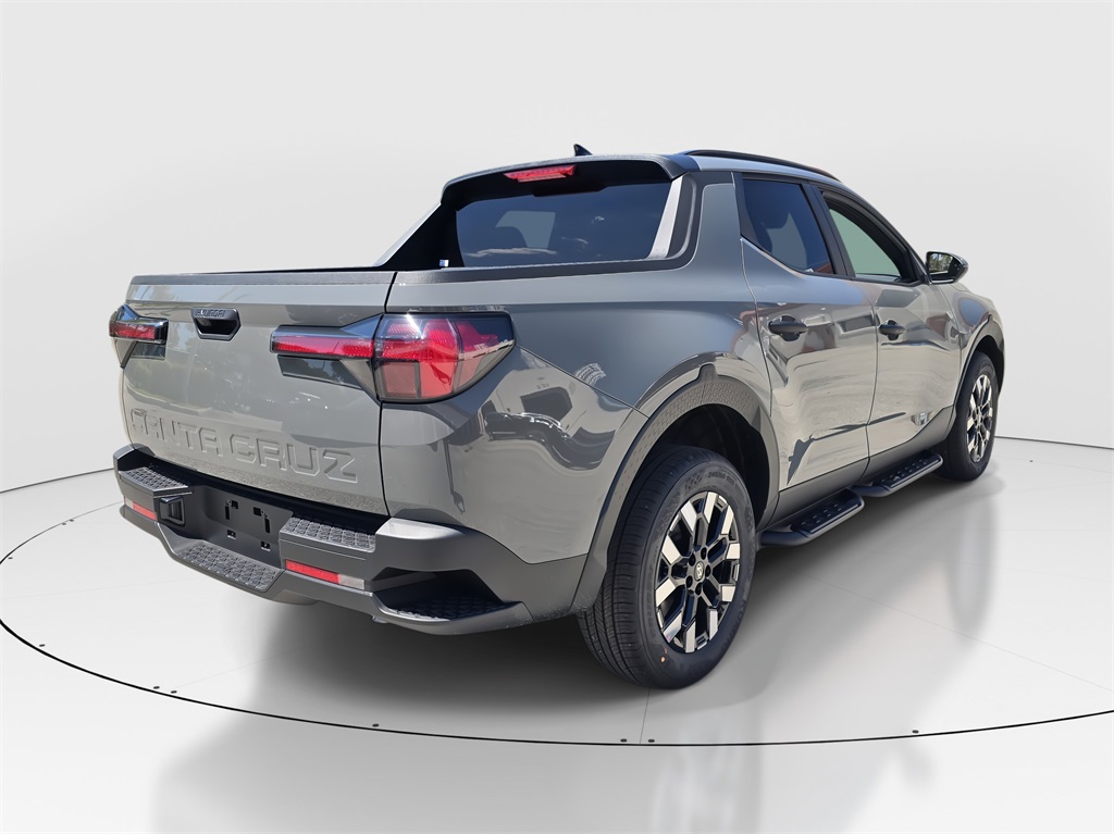 2026 Hyundai Santa Cruz SE photo 2