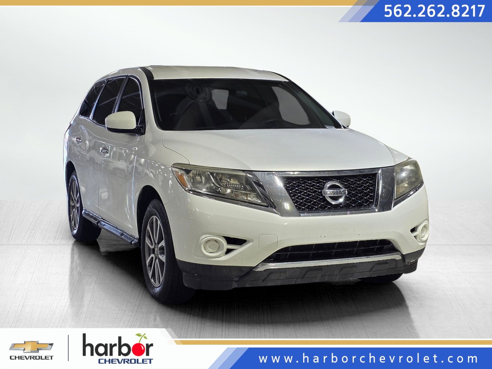 2014 Nissan Pathfinder S's photo
