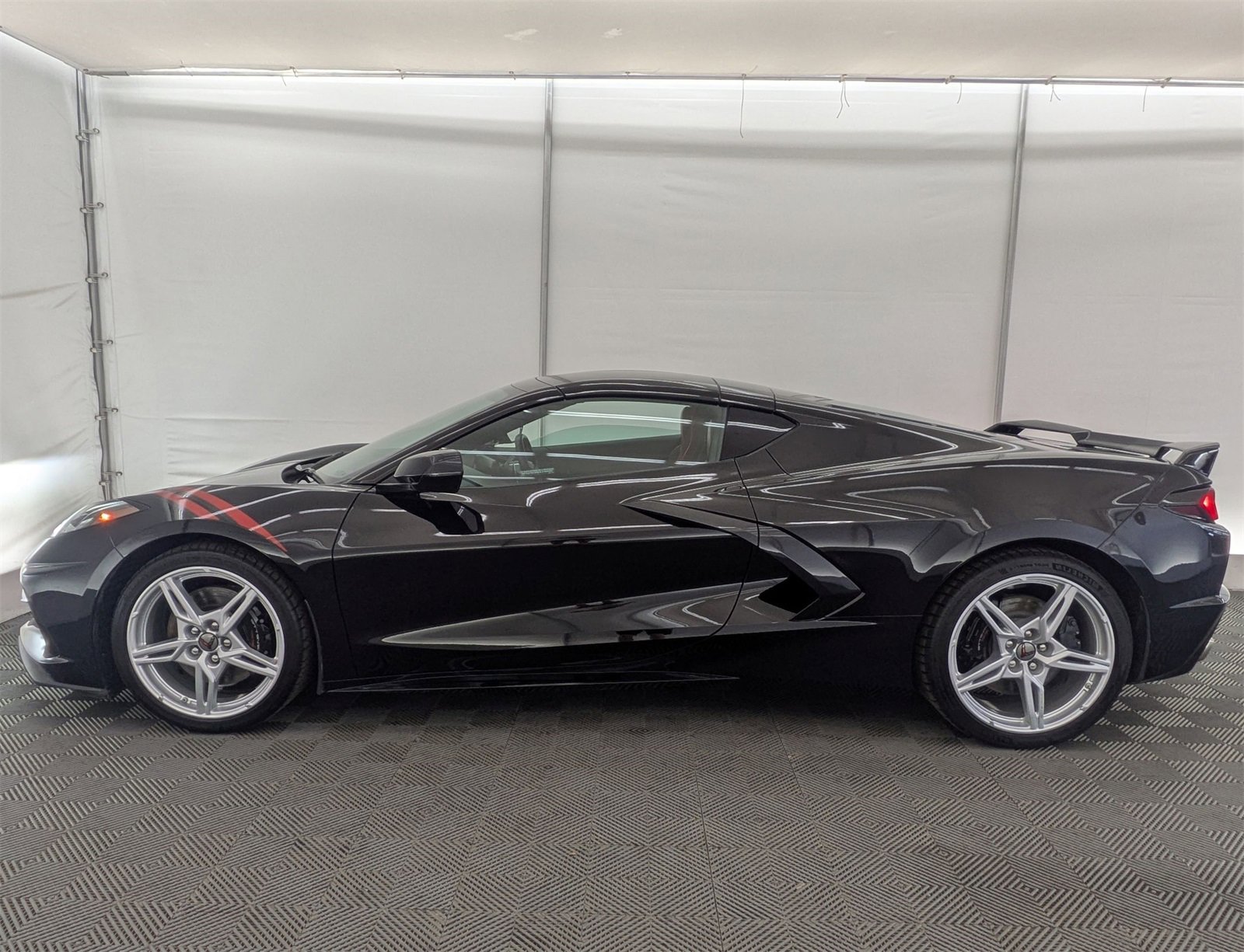 2023 Chevrolet Corvette Stingray 1LT photo 3