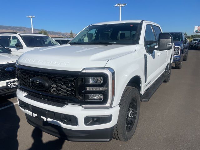 2026 Ford F-350 photo 2
