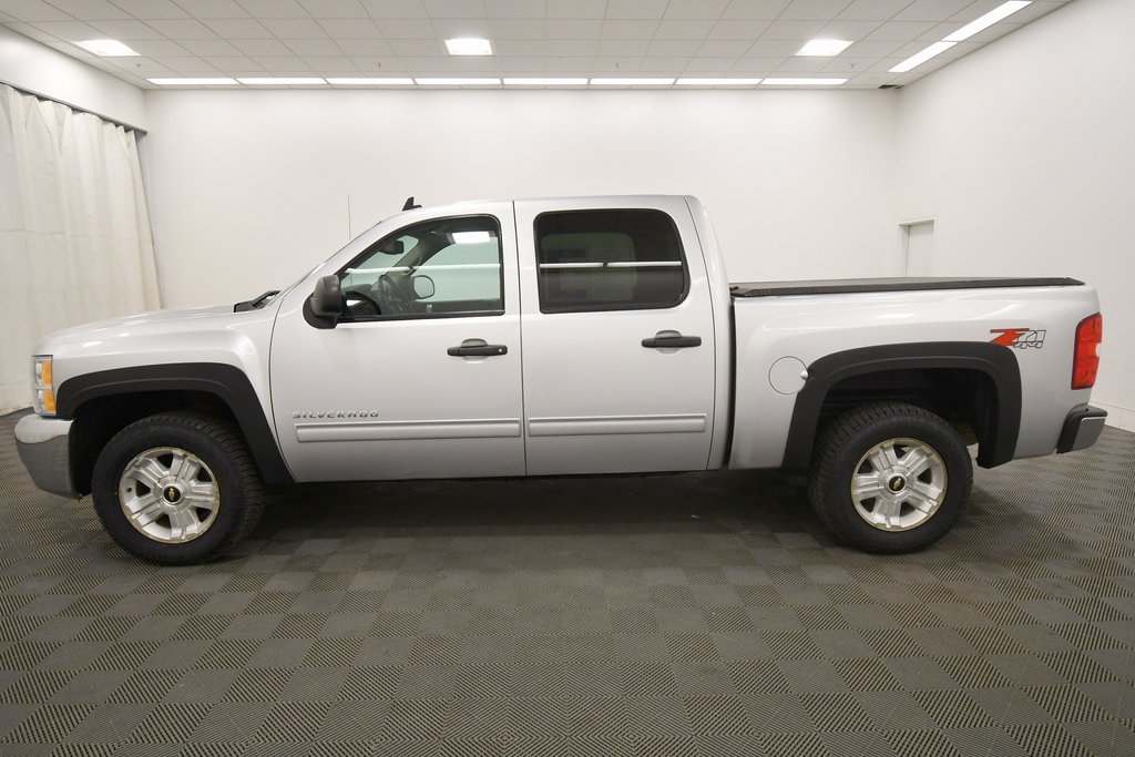 2012 Chevrolet Silverado 1500 LT photo 4
