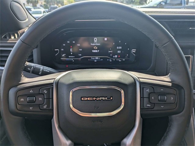 2023 Gmc Yukon Denali photo 25