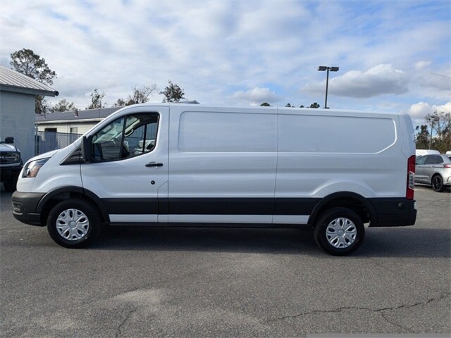 2024 Ford Transit photo 7