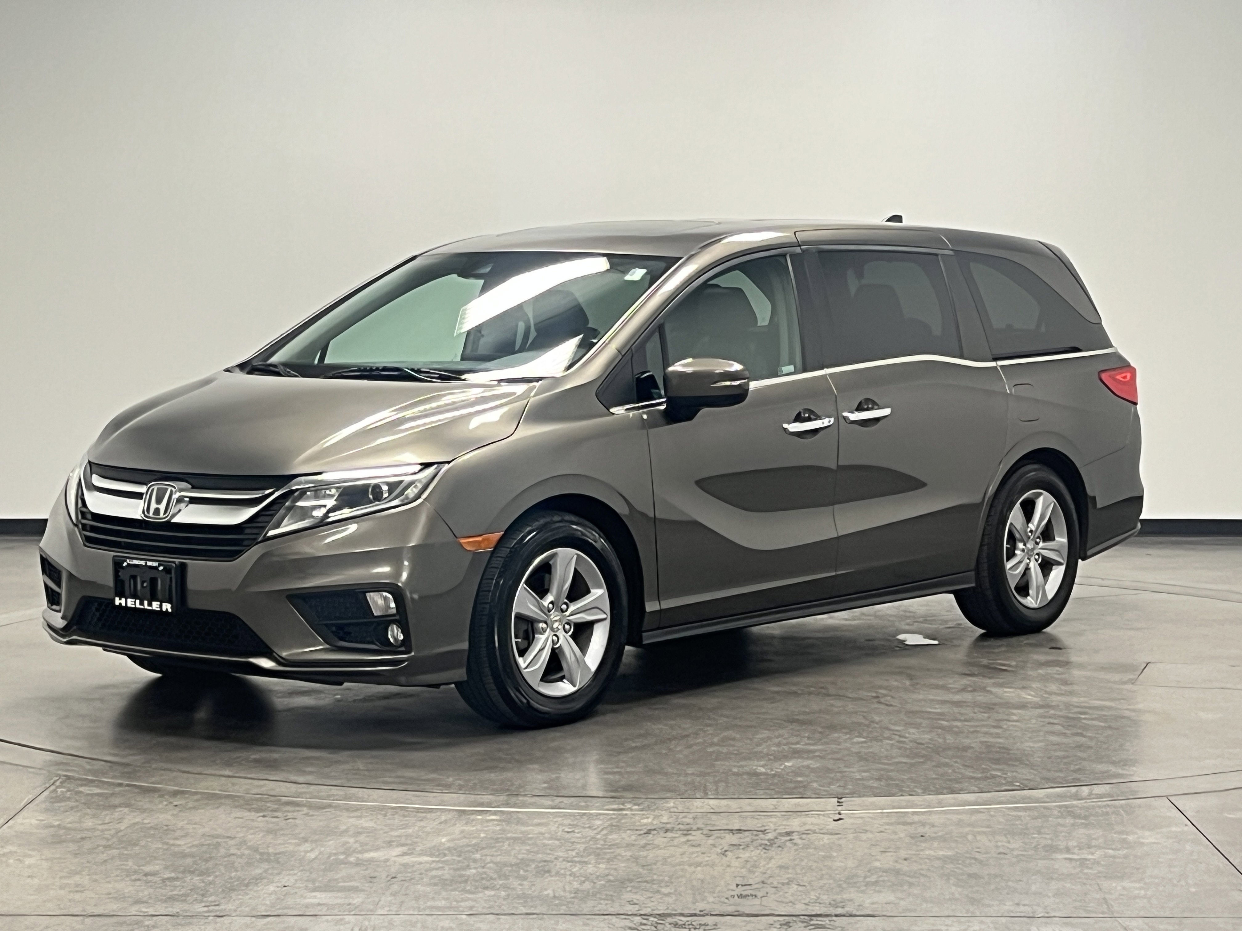 2019 Honda Odyssey EX-L photo 2