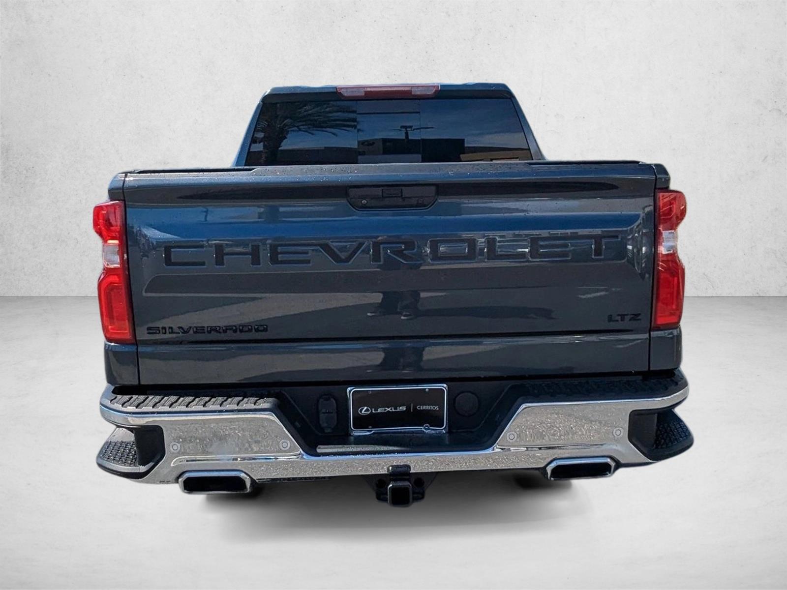 2021 Chevrolet Silverado 1500 LTZ photo 5