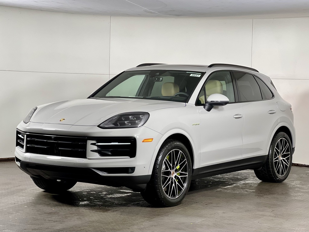 2026 Porsche Cayenne E-Hybrid