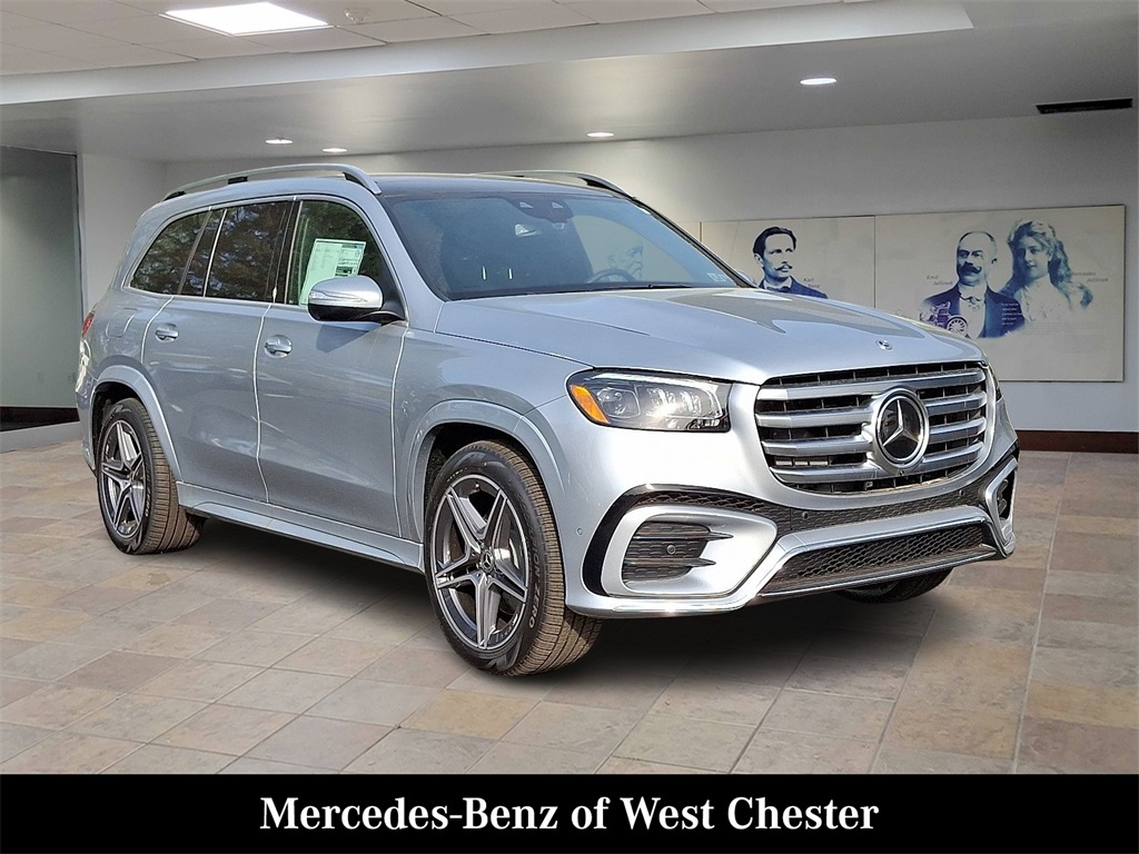 2025 Mercedes-Benz GLS Base's photo