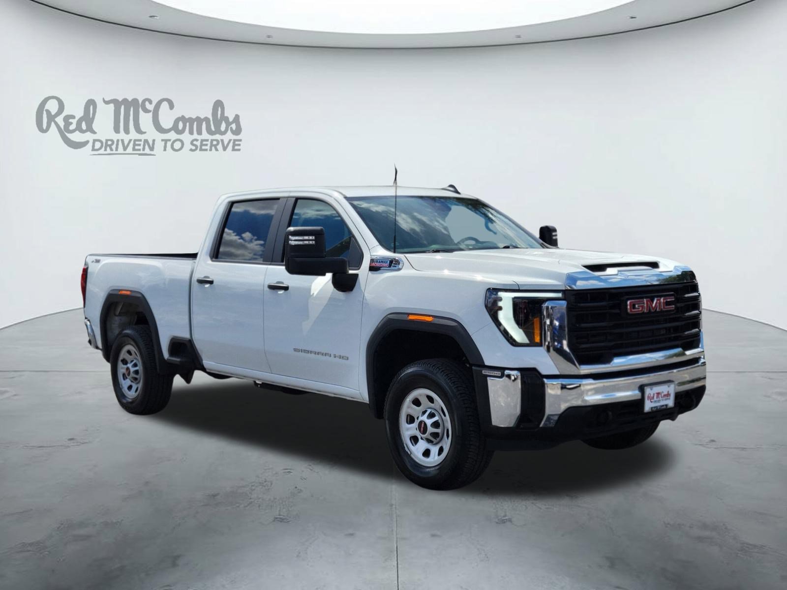 2024 GMC Sierra 2500HD Pro's photo