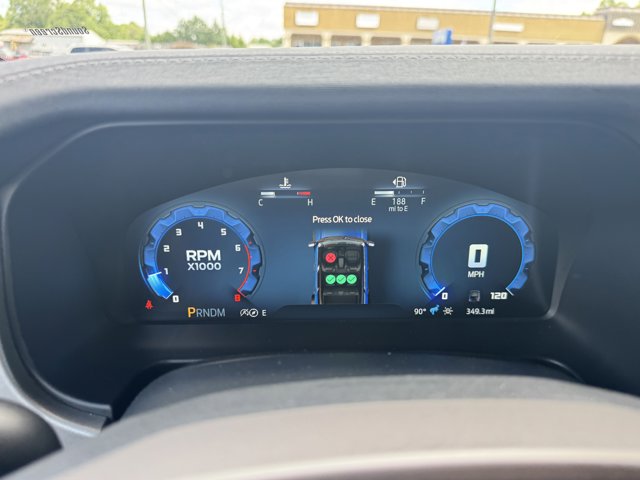 2025 Ford Bronco Outer Banks photo 12