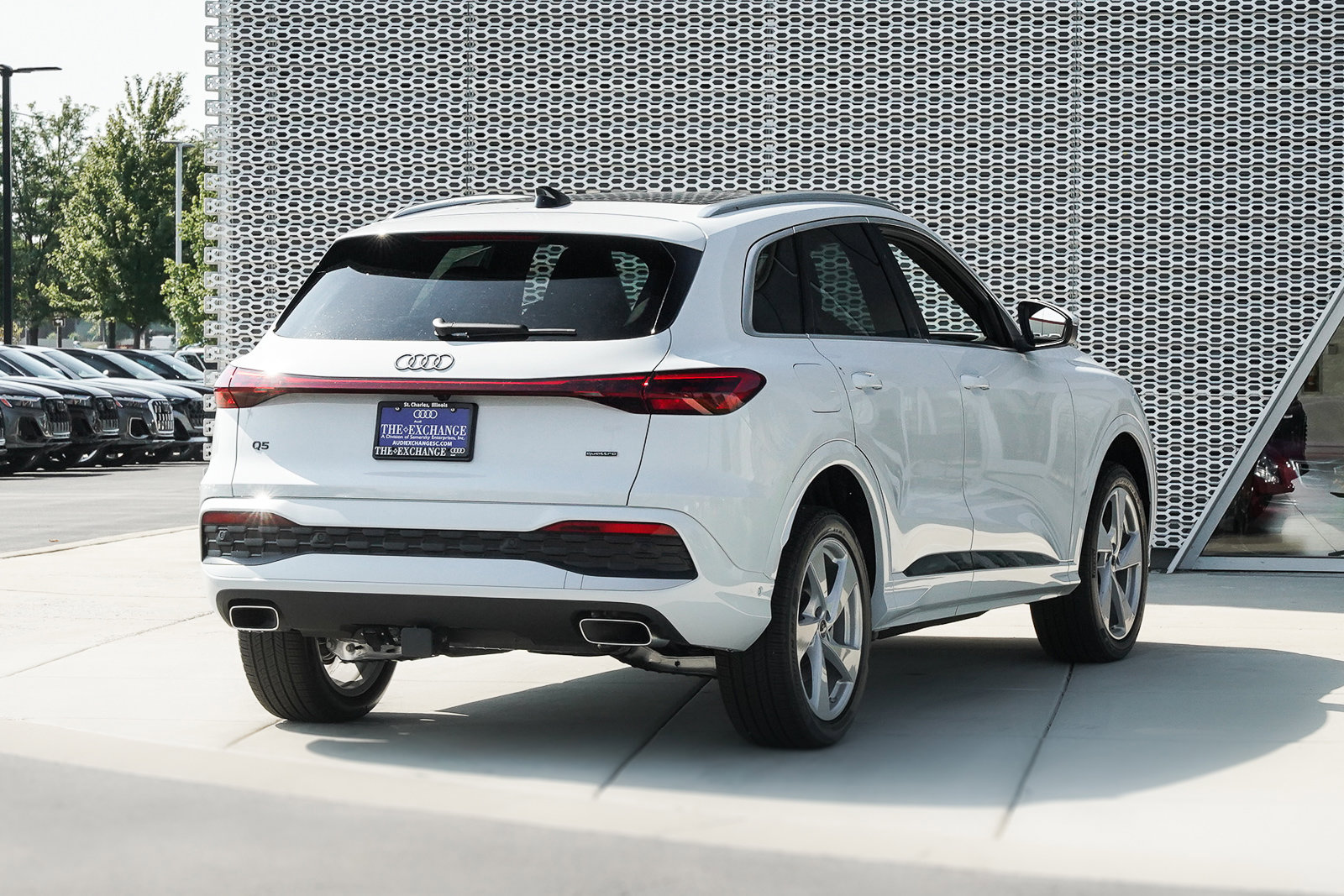 2025 Audi Q5 Premium Plus photo 3
