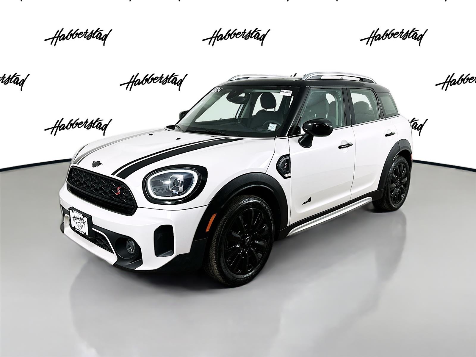 2024 MINI Countryman S's photo