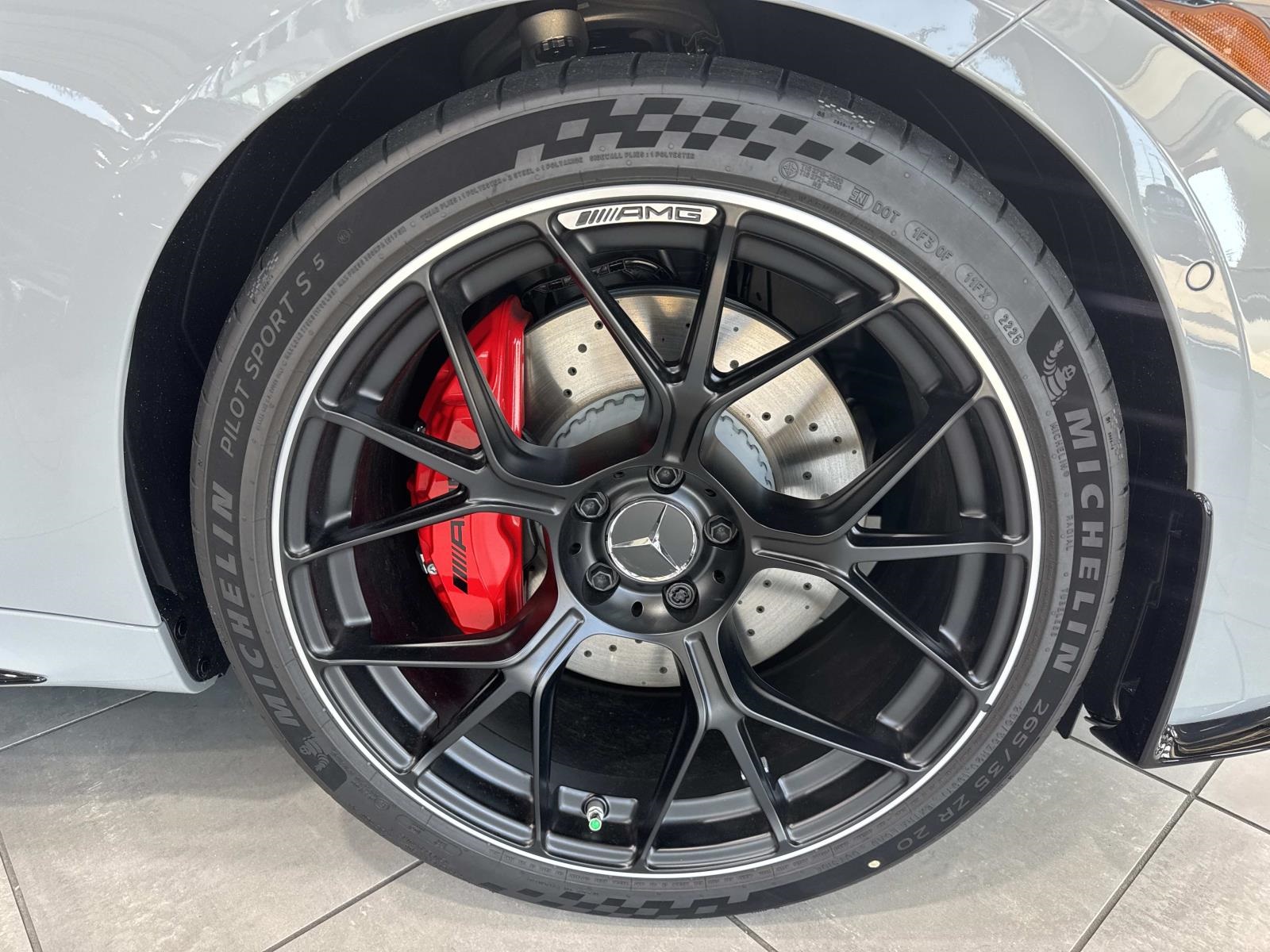 2026 Mercedes Benz CLE AMG 53 4MATIC photo 2