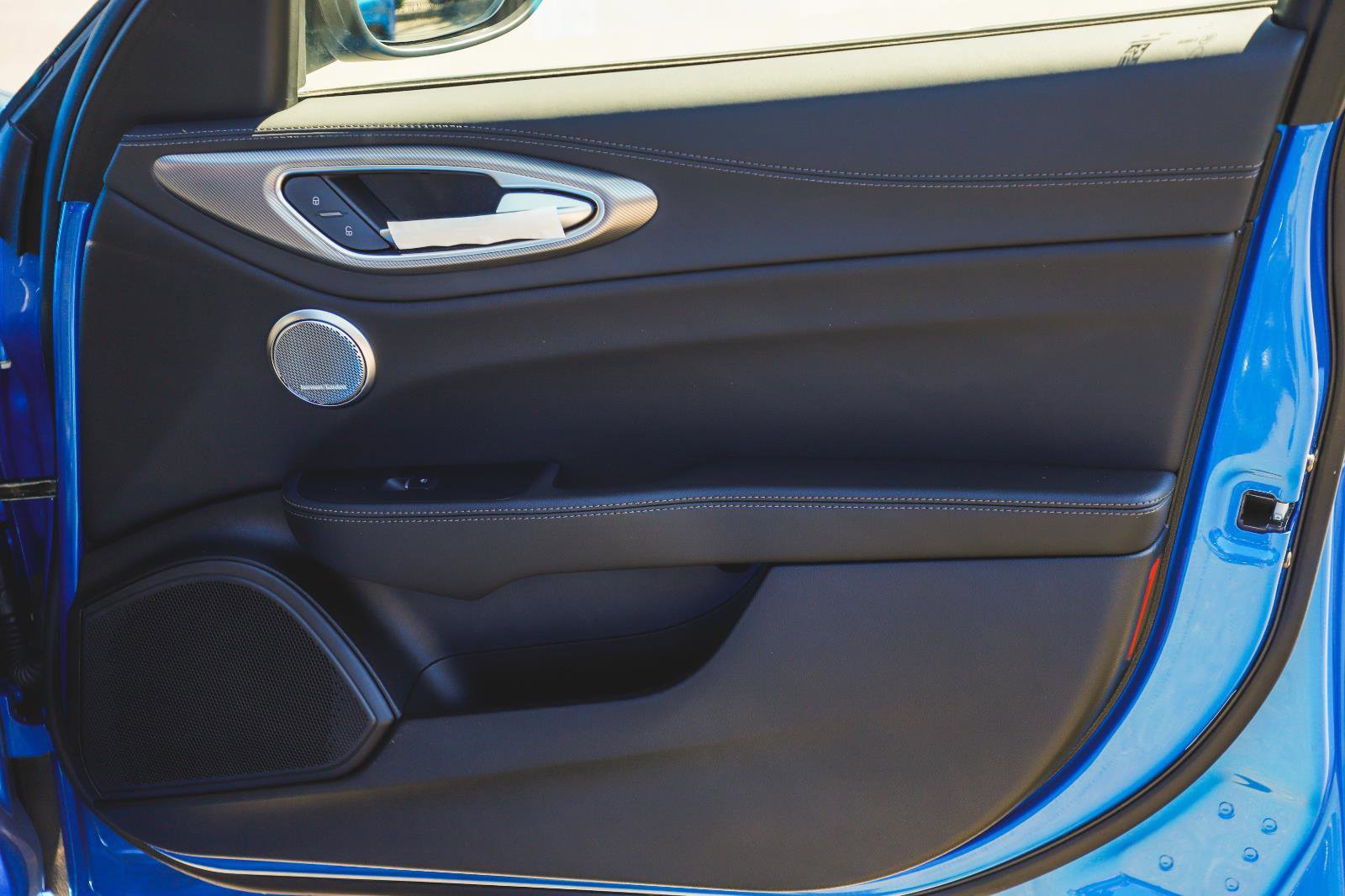 2025 Alfa Romeo Giulia Base photo 14