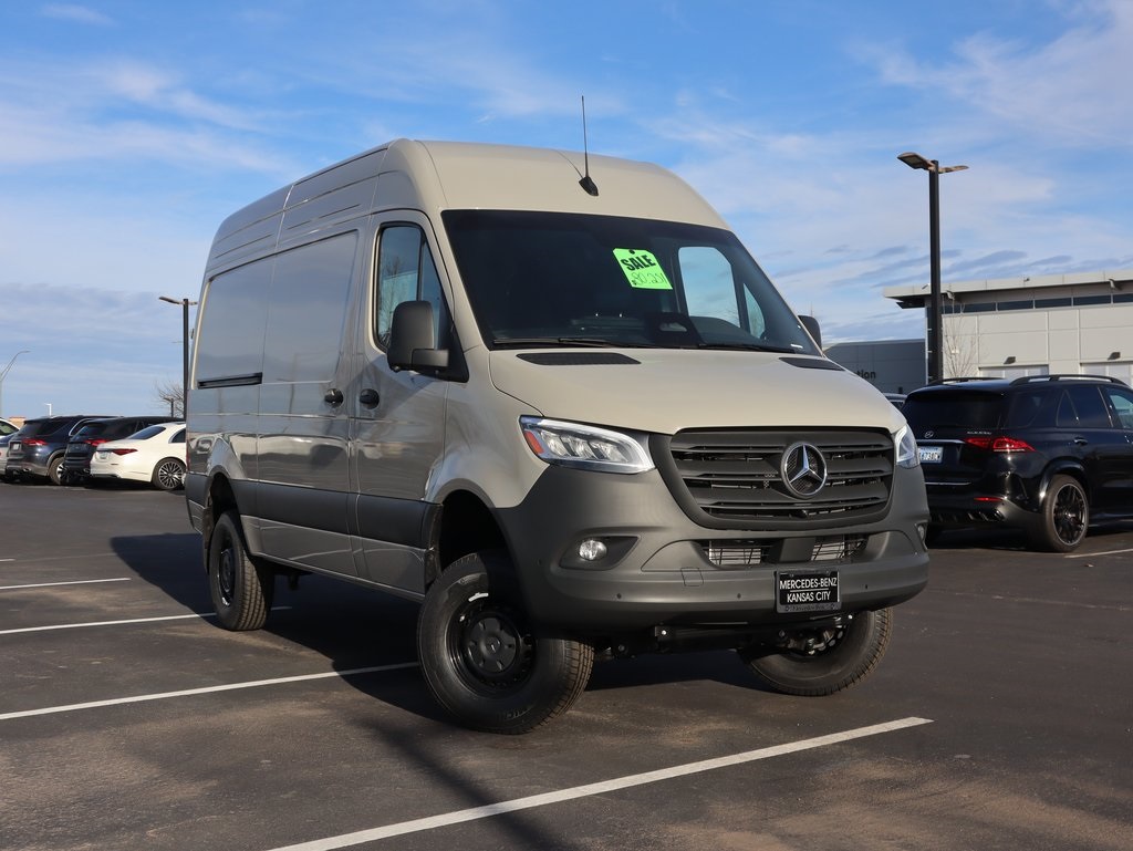 2026 Mercedes-Benz Sprinter Cargo Van Base's photo