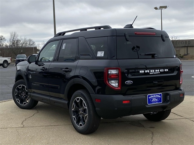 2025 Ford Bronco Sport Outer Banks photo 6