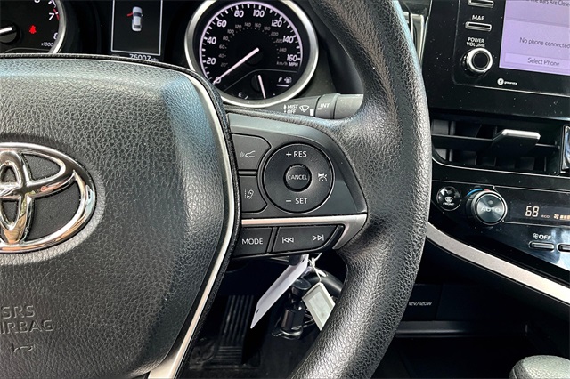 2023 Toyota Camry LE photo 19