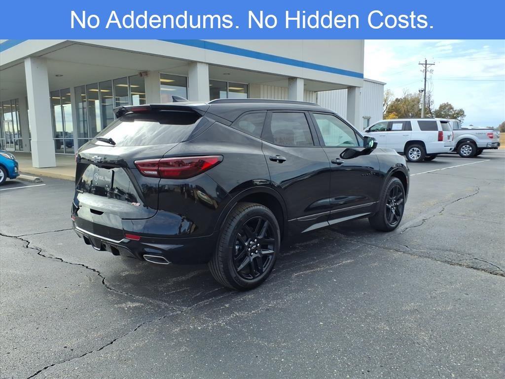 2026 Chevrolet Blazer RS photo 3