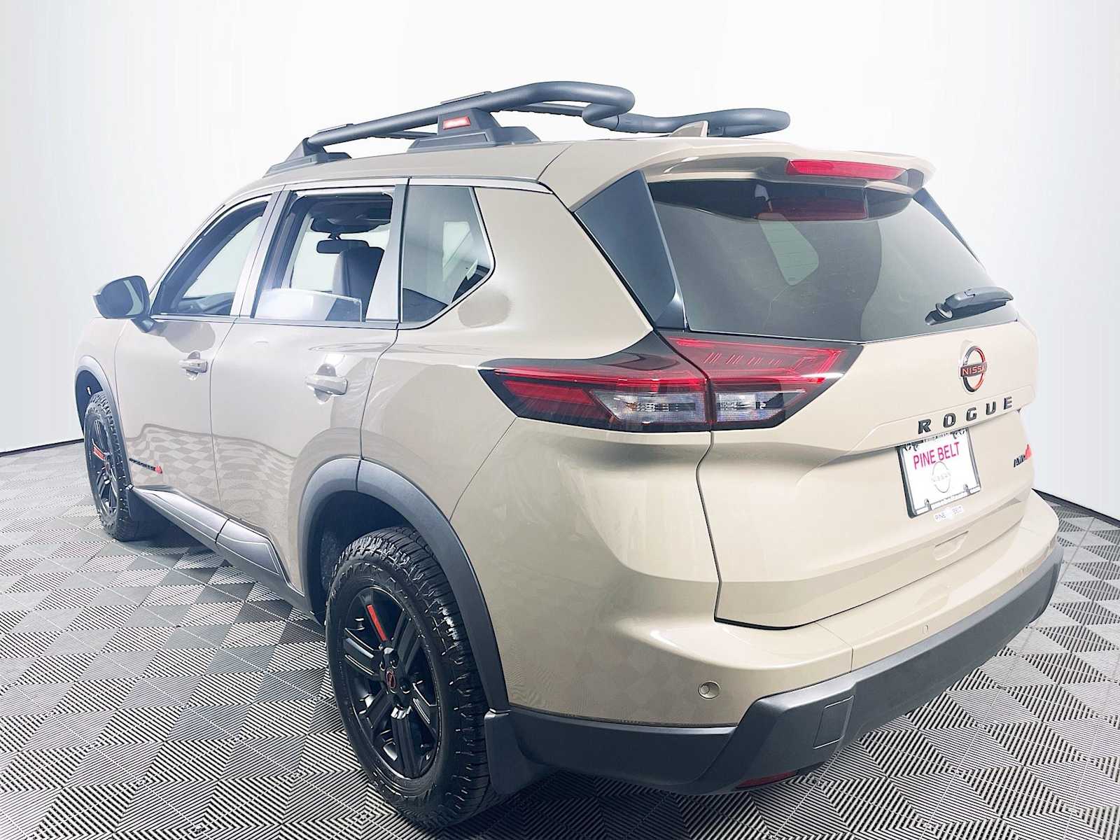 2025 Nissan Rogue photo 6