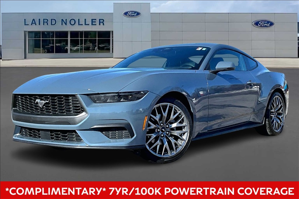 2026 Ford Mustang EcoBoost Premium's photo