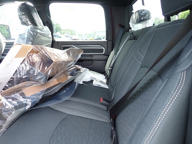 2025 Ram 2500 Big Horn photo 12