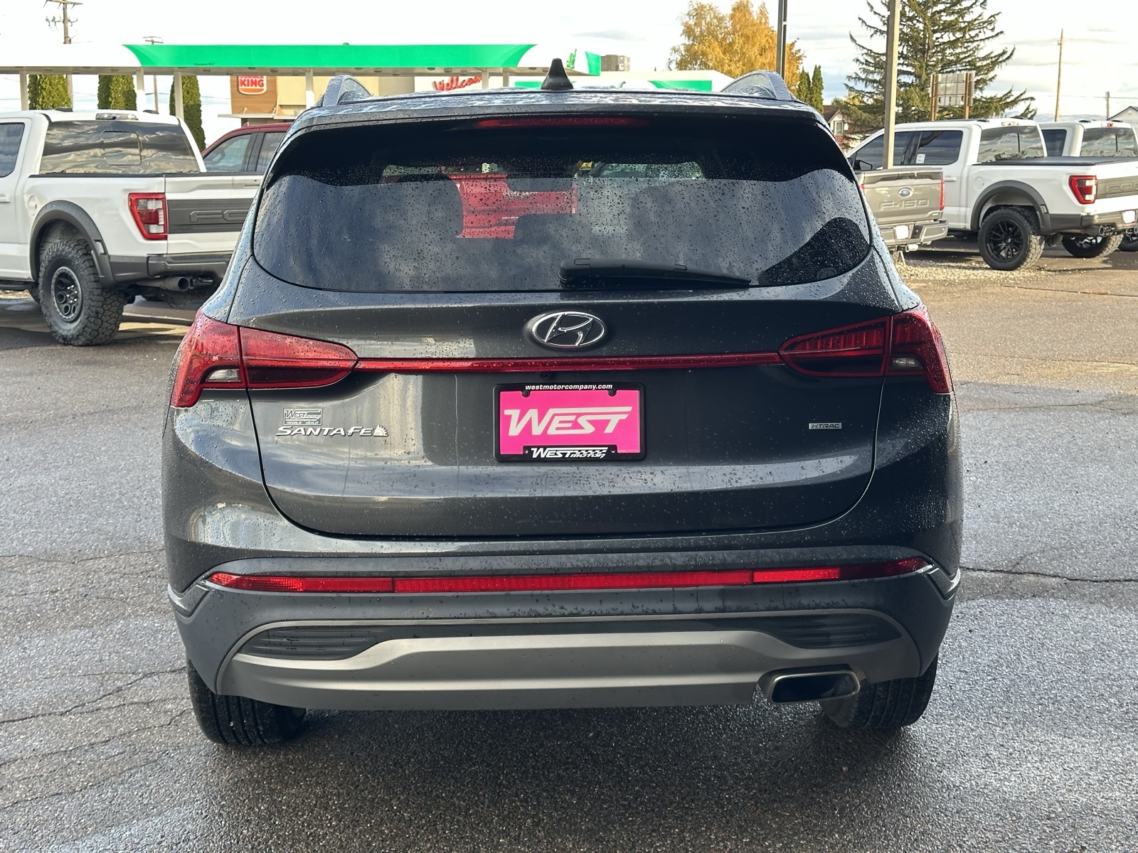 2023 Hyundai Santa Fe SEL photo 2