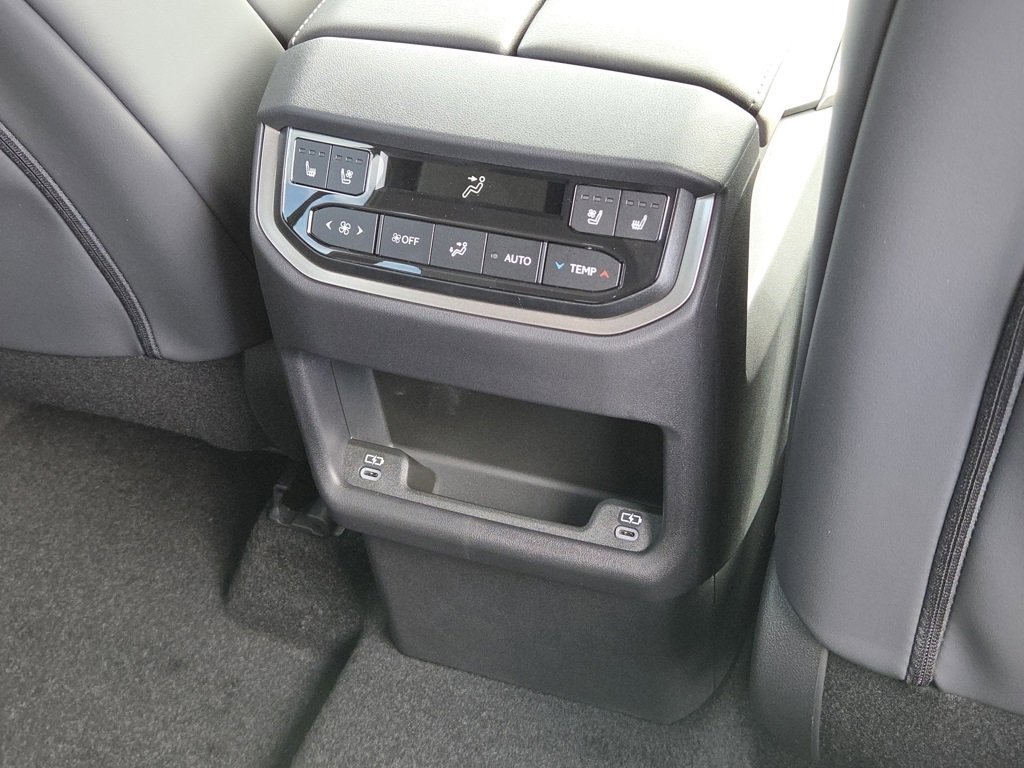 2026 Lexus TX 500h F SPORT Performance Premium photo 28