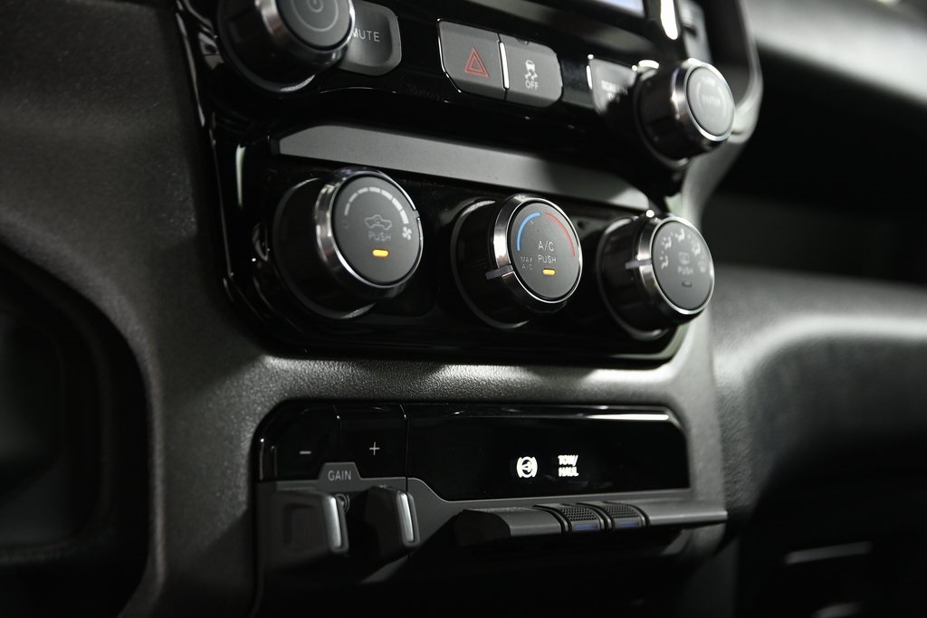 2026 Ram 3500 Tradesman photo 11
