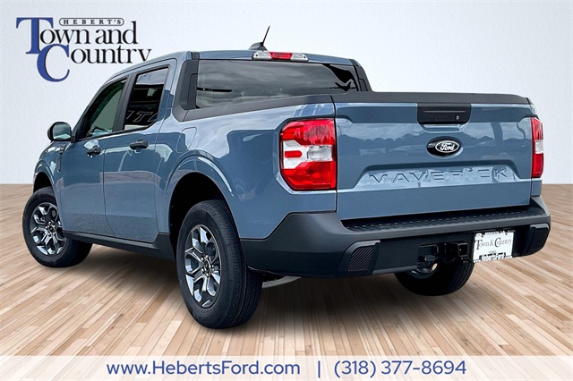 2025 Ford Maverick XLT photo 2