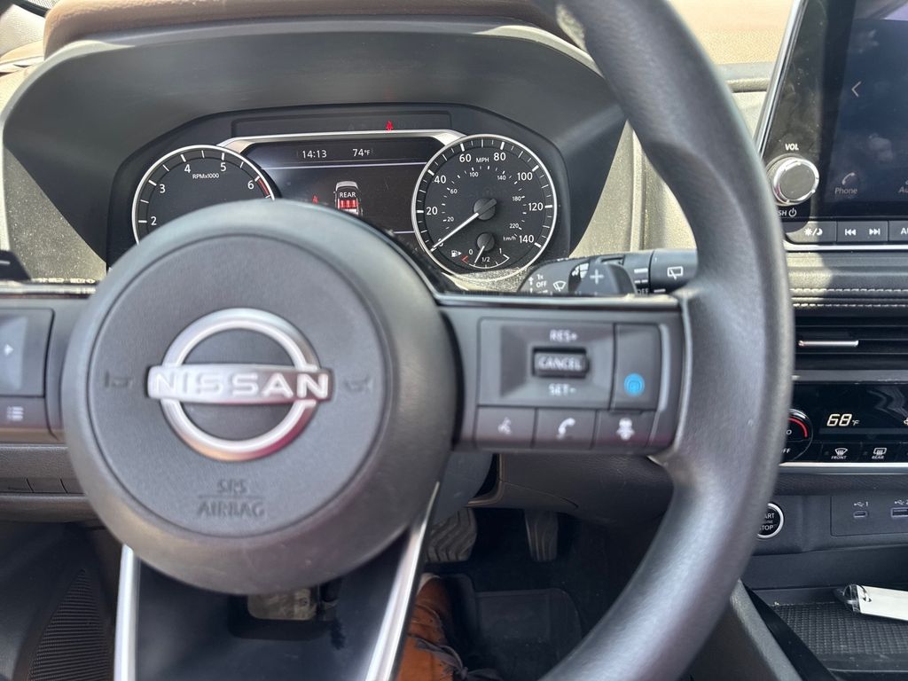 2023 Nissan Rogue SV photo 25