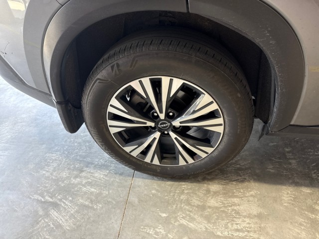 Used 2023 GUN METALL Nissan SV image 14