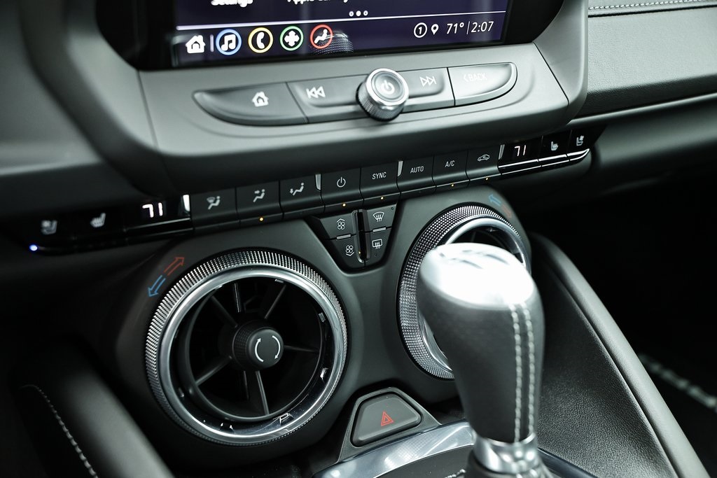 2024 Chevrolet Camaro 3LT photo 35