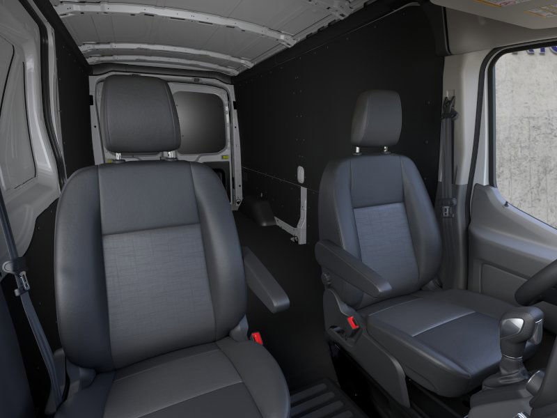 2025 Ford Transit photo 7