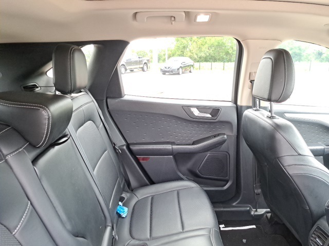 2020 Ford Escape SEL photo 6