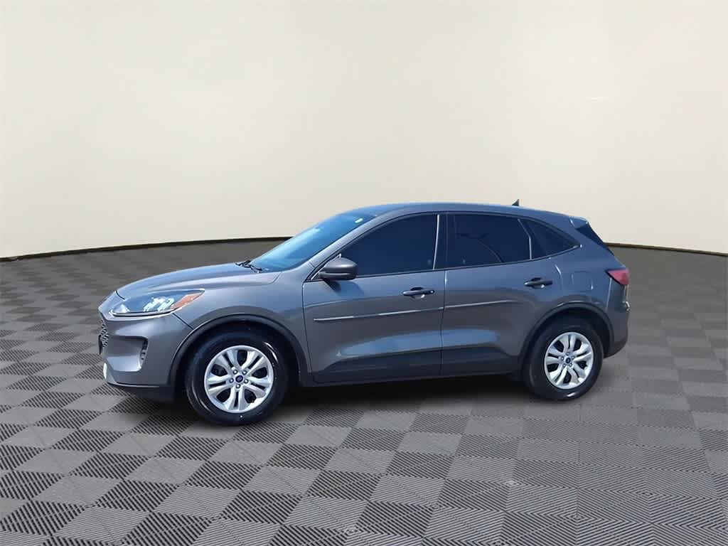 2022 Ford Escape S photo 4