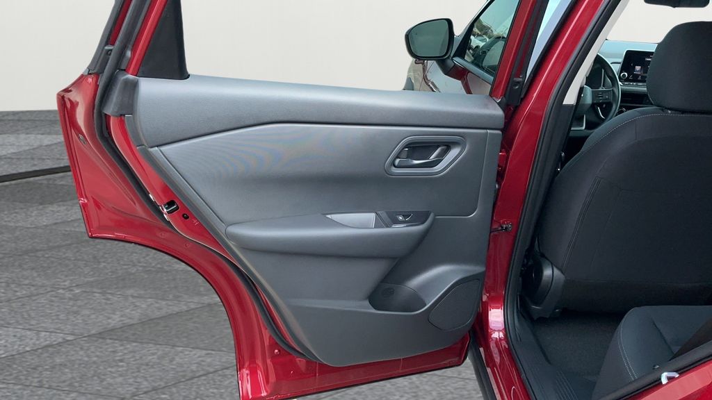 2026 Nissan Rogue S photo 20
