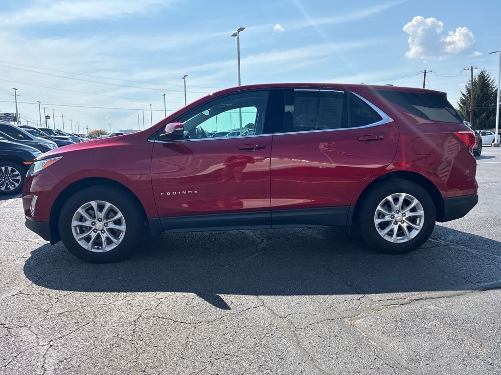 2019 Chevrolet Equinox LT photo 3