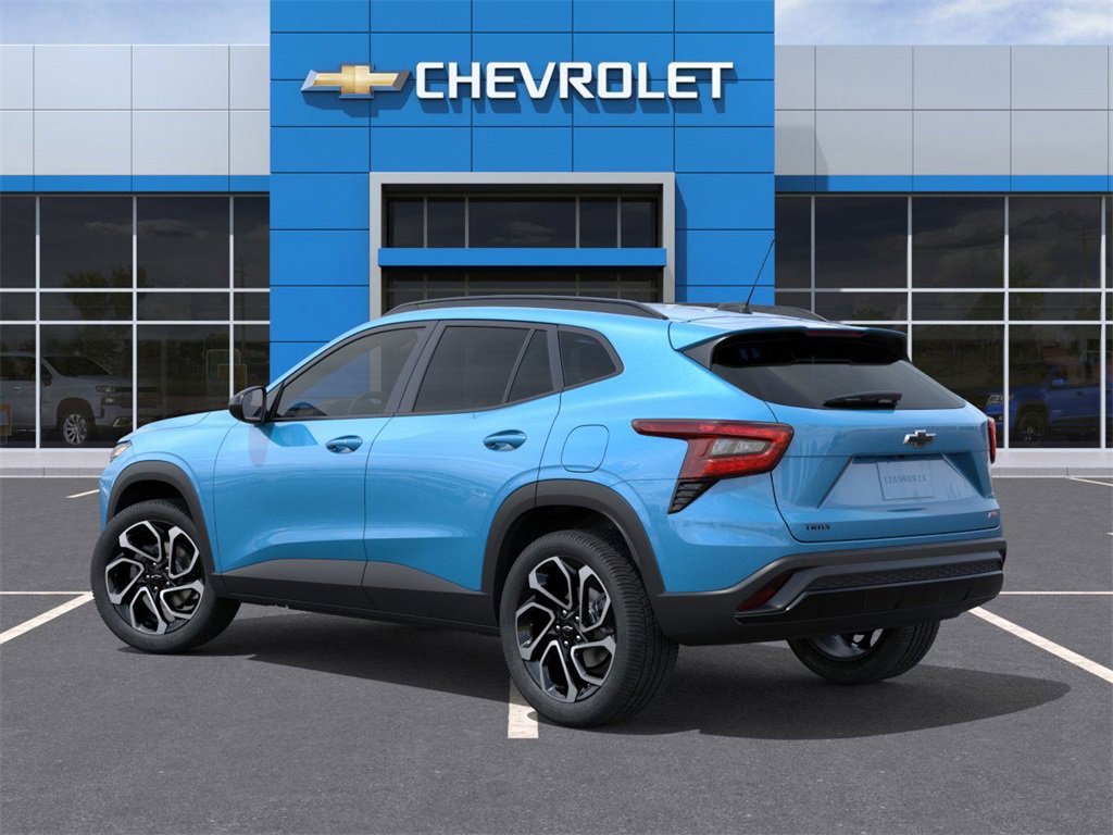 2026 Chevrolet Trax photo 2