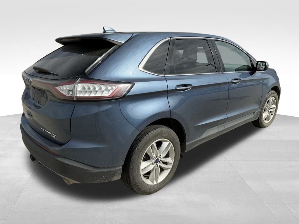 2018 Ford Edge Titanium photo 3