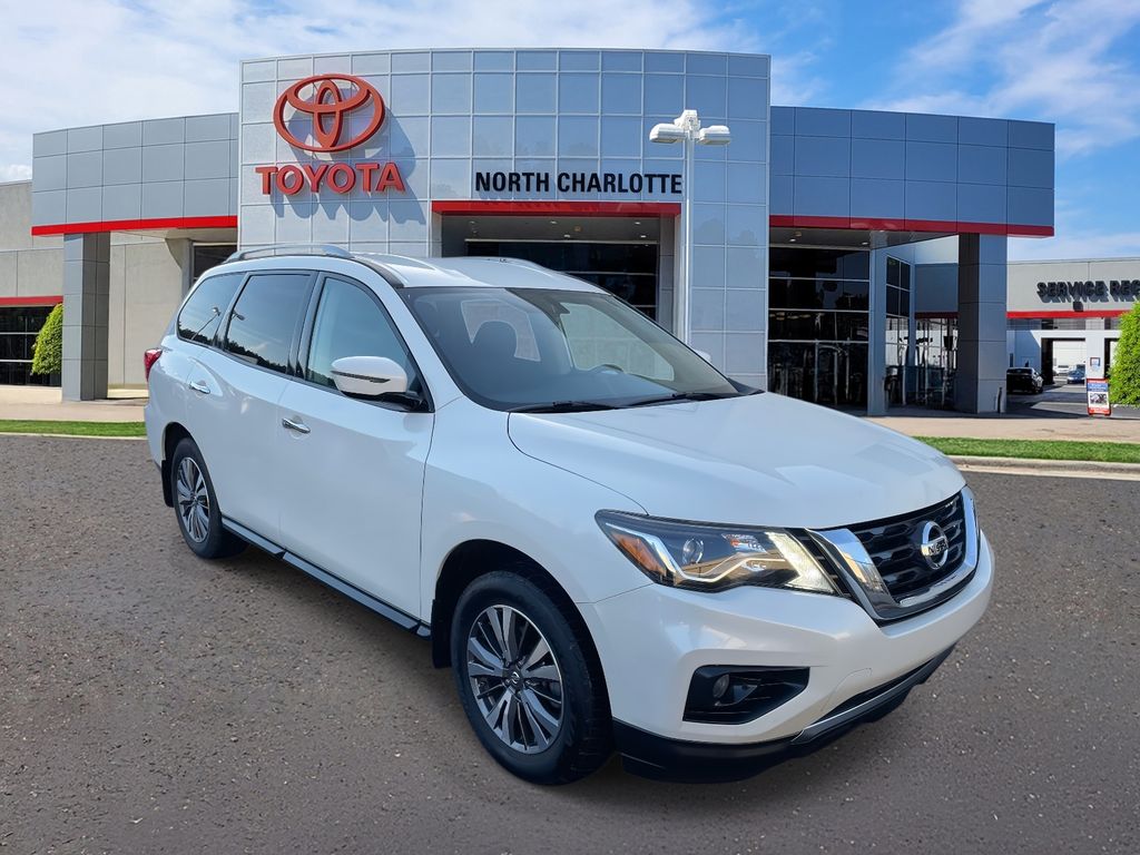 Used 2017 Nissan Pathfinder SV with VIN 5N1DR2MM0HC641350 for sale in Huntersville, NC