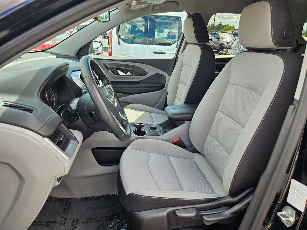 2024 Gmc Terrain SLE photo 14