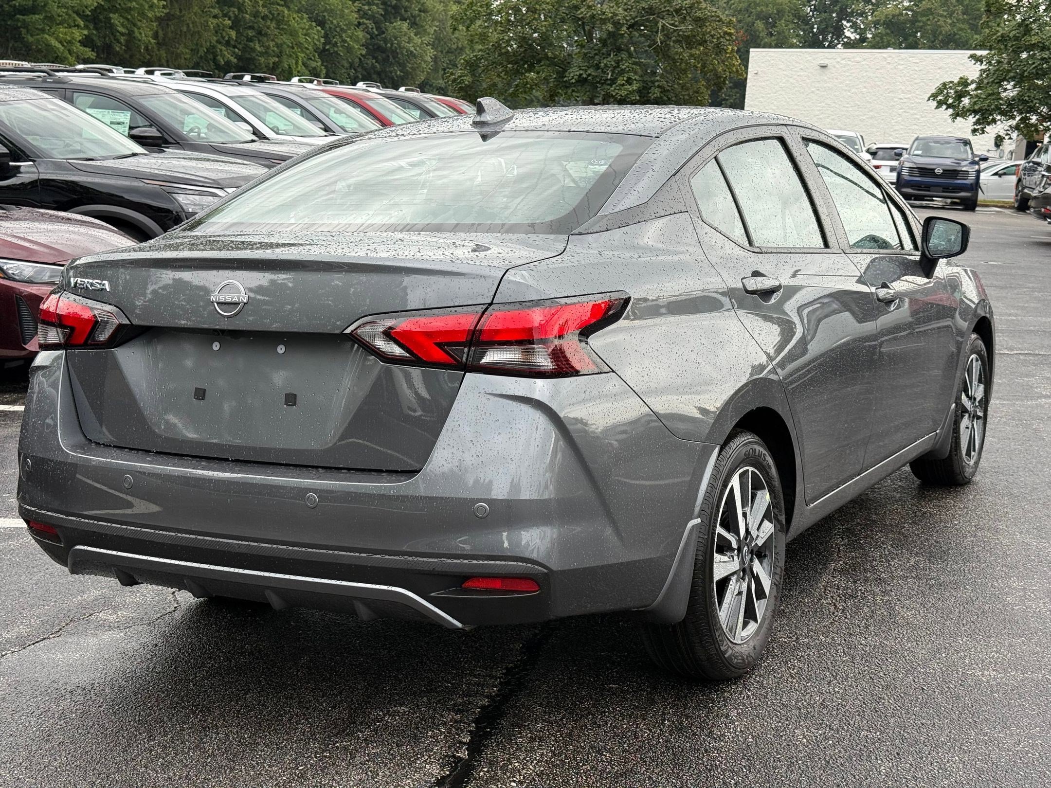 2025 Nissan Versa SV photo 2
