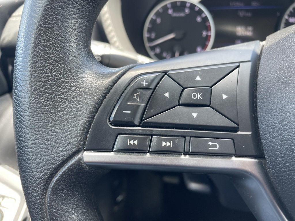 2024 Nissan Sentra SV photo 7