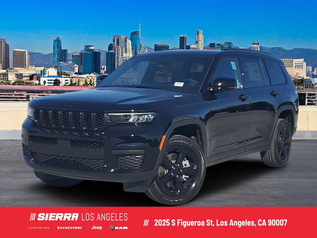 2025 Jeep Grand Cherokee L Altitude's photo