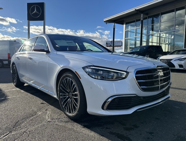 2026 Mercedes-Benz S-Class S 580's photo