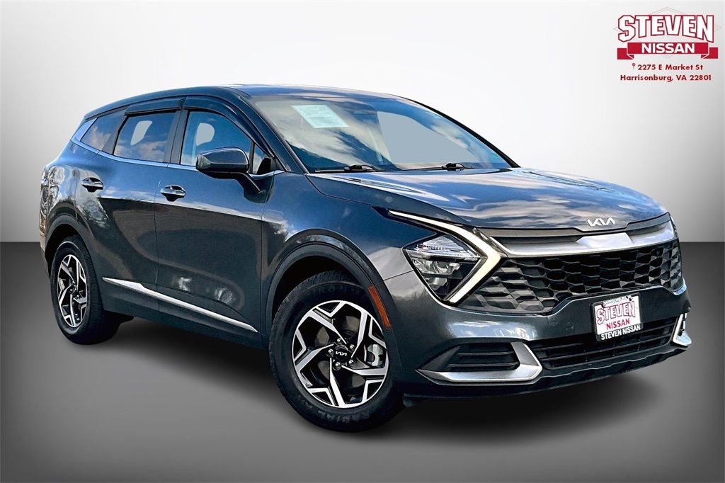 2023 Kia Sportage LX's photo