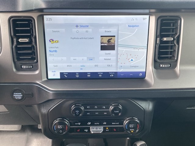 2023 Ford Bronco Outer Banks photo 9