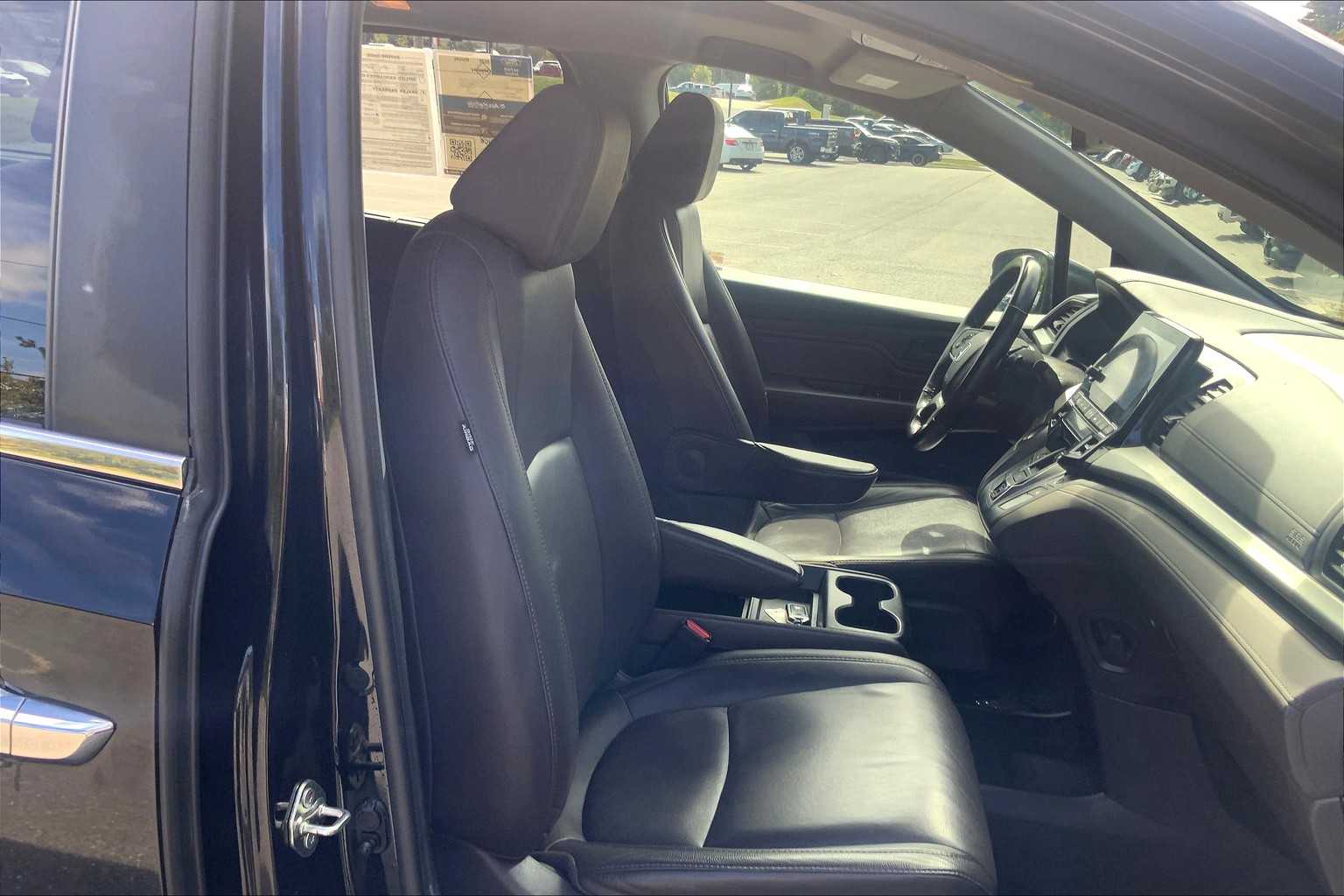 2020 Honda Odyssey EX-L photo 7
