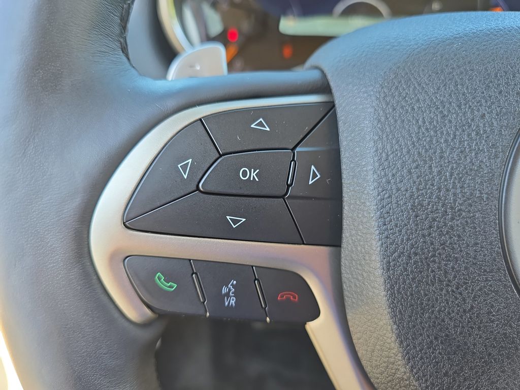 2015 Jeep Grand Cherokee Limited photo 16